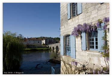 Hostellerie Les Griffons sur la Drone � Bourdeilles - Dordogne